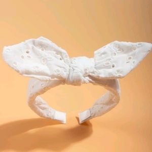 Vintage White women's headband with bow